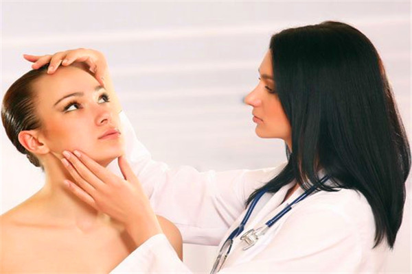 敏感肌為何反反復(fù)復(fù)? 敏感肌為何反反復(fù)復(fù)?